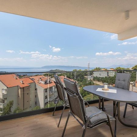Apartment S&S Deluxe Макарска Екстериор снимка