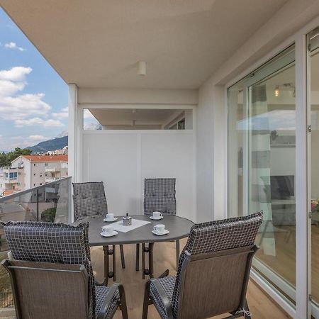 Apartment S&S Deluxe Макарска Екстериор снимка