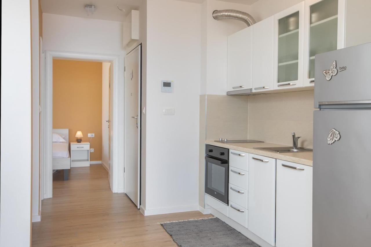 Apartment S&S Deluxe Макарска Екстериор снимка