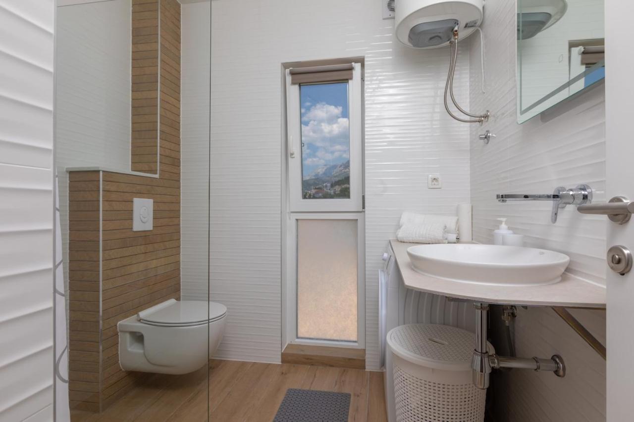 Apartment S&S Deluxe Макарска Екстериор снимка
