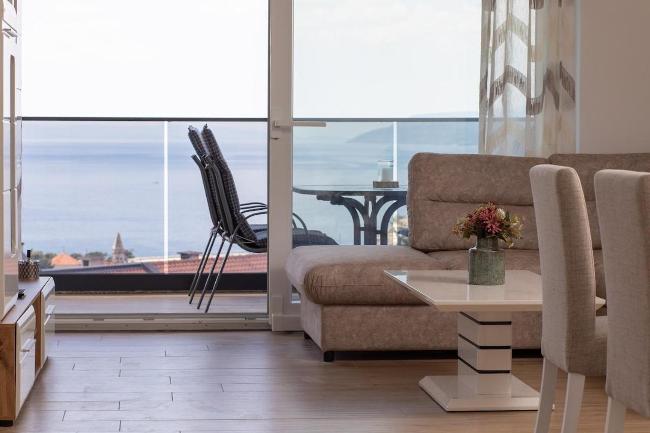 Apartment S&S Deluxe Макарска Екстериор снимка